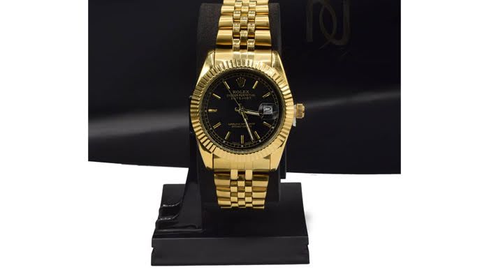 ساعت هدیه طلا برای مرد