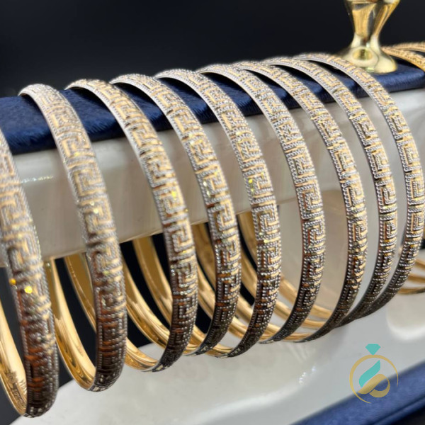 النگو تراش ورساچه سفید