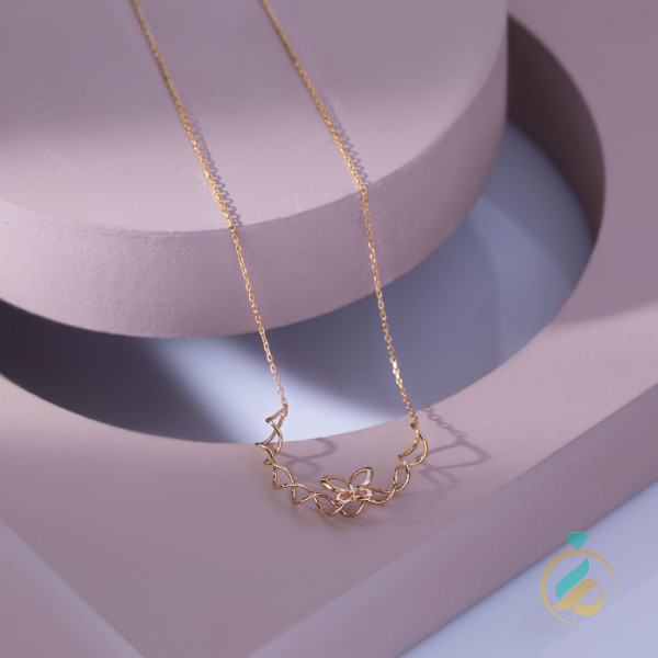 گردنبند مینیمال پروانه