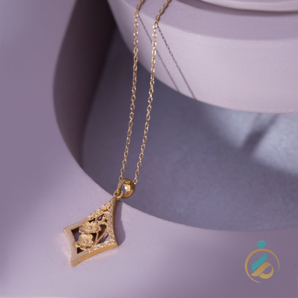 گردنبند طلا قاب گل