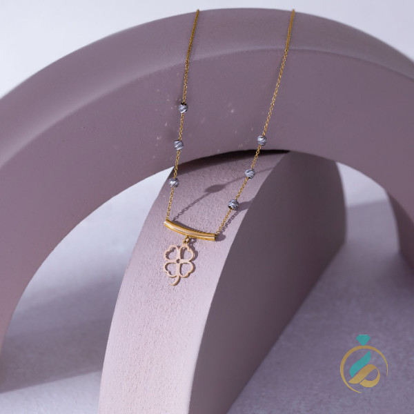 گردنبند مینیمال گلبرگ