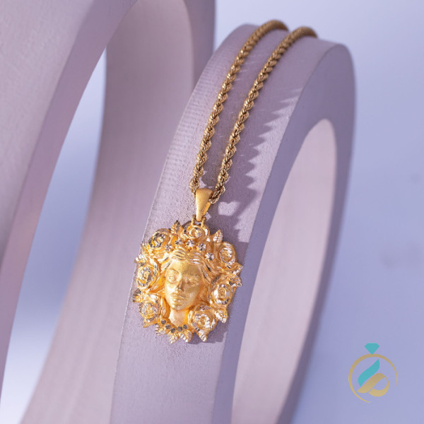 مدال و زنجیر طلا ویکتوریا