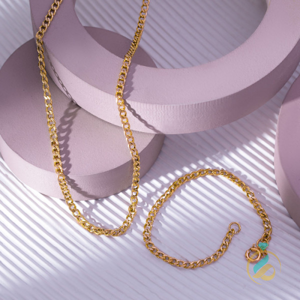 دستبند و گردنبند کارتیه