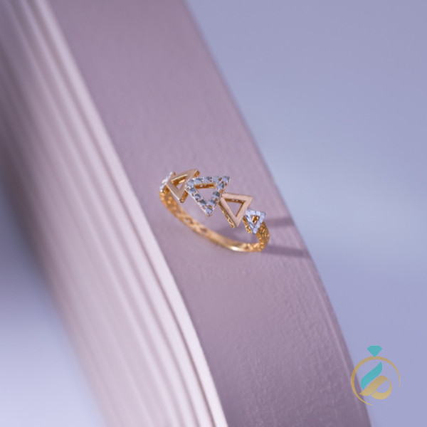 انگشتر طلا مثلث دورنگ