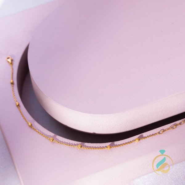 دستبند طلا مینیمال ظریف.