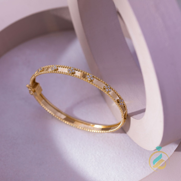 دستبند النگویی نگیندار