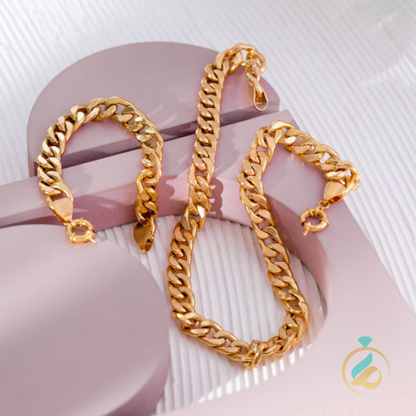 گردنبند و دستبند طلا کارتیر.