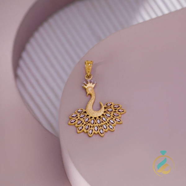 مدال طلا طاووس تاجدار