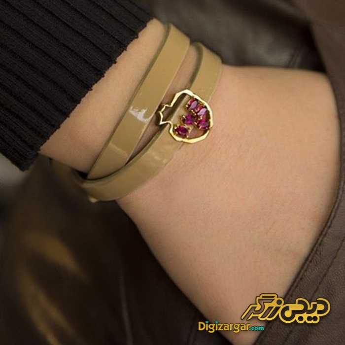 دستبند طلا و چرم انار