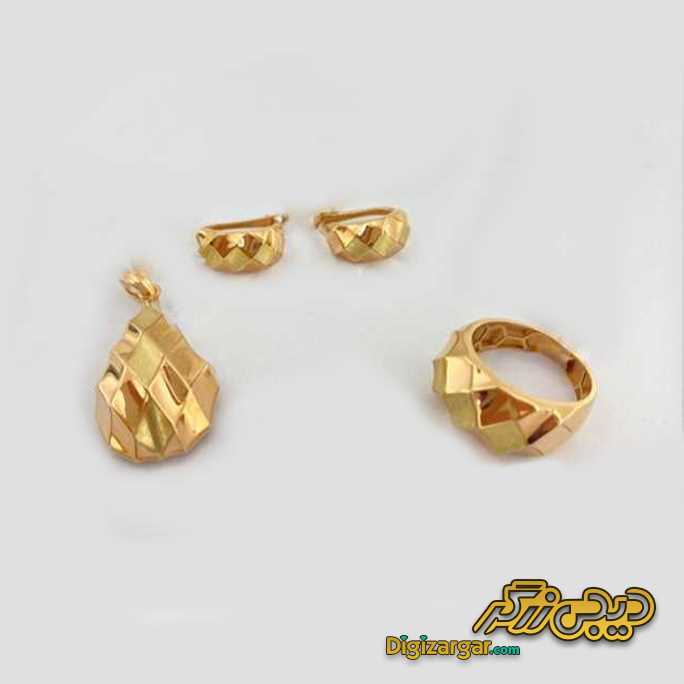 ربع ست طلا لوکس آبگینه