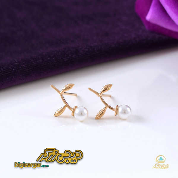 گوشواره طلا و مروارید میخی
