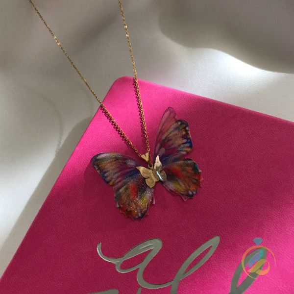 مدال پروانه همه رنگ