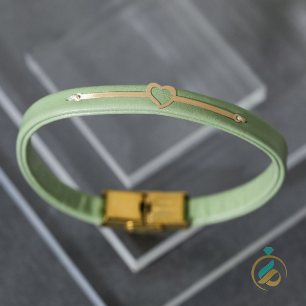دستبند چرمی قلب سبز