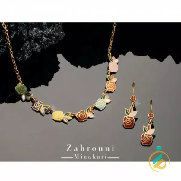 گوشواره و گردنبند نغمه جان
