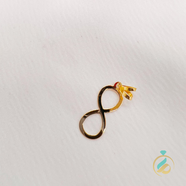 مدال طلا بی نهایته یکتاخواه