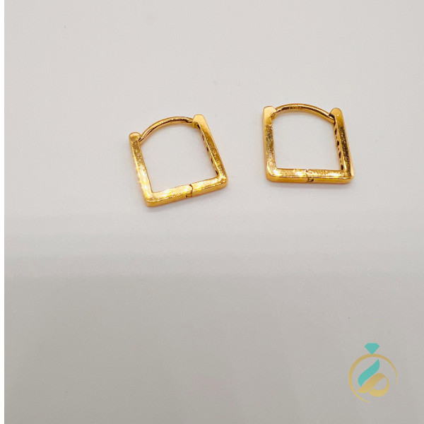 گوشواره طلا طرح مربعی یکتاخواه