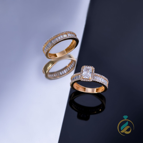 حلقه و پشت حلقه ی آداک