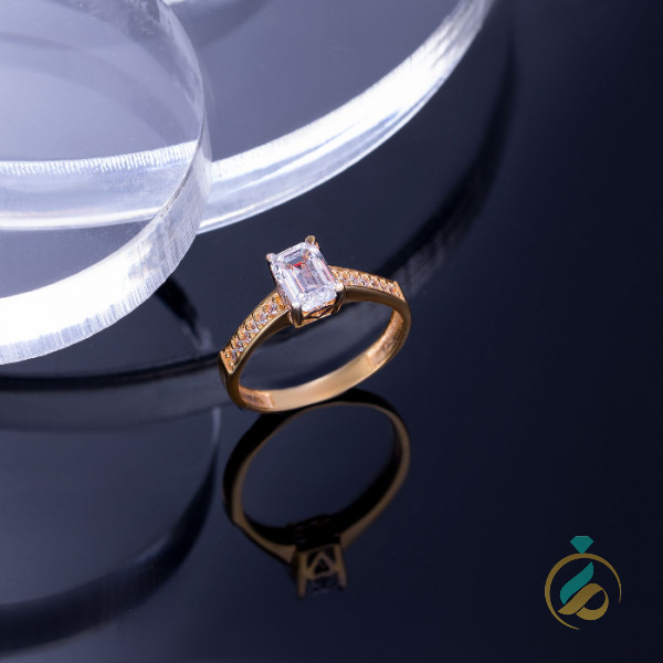 انگشتر طلای مکعب سولیتر