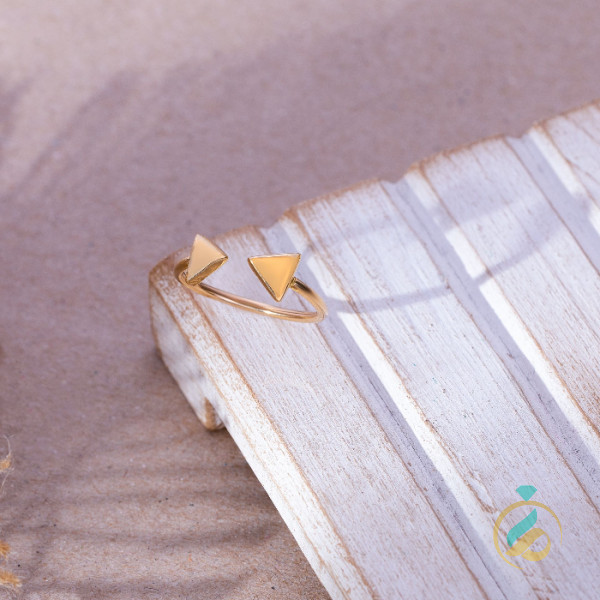 انگشتر طلا زرد مثلث