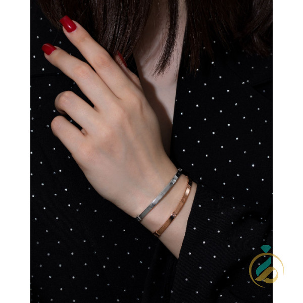 دستبند طلا کارتیه لاو