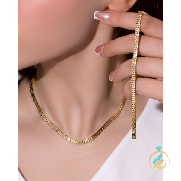 نیمست پوست ماری زرد