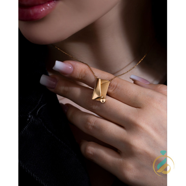 گردنبند مینیمال نامه