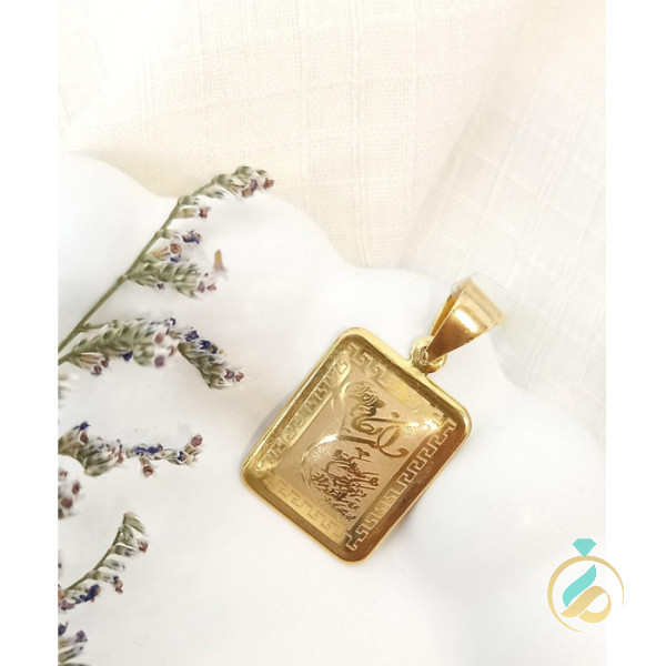 مدال وان یکاد طلا